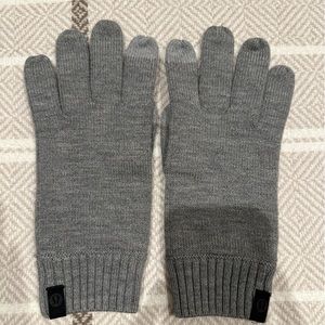 Lululemon Gray Gloves - warm and cozy